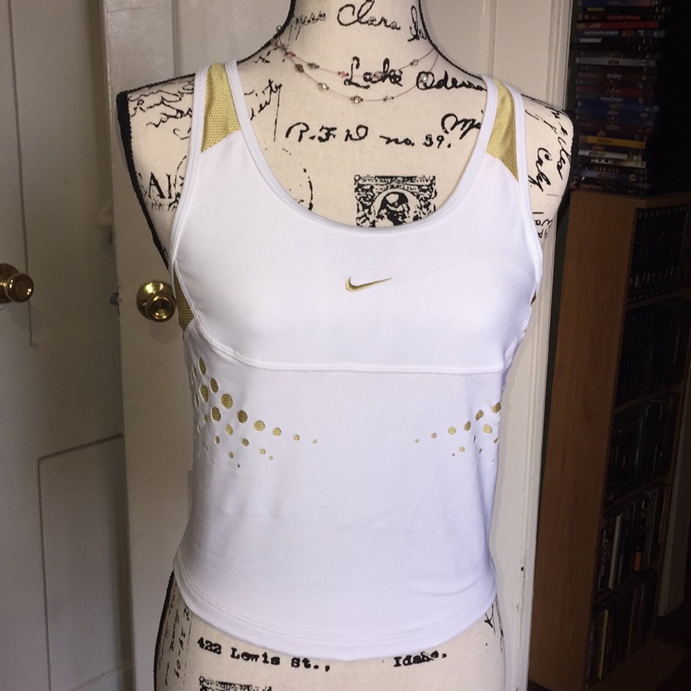 EUC Nike sports tank top